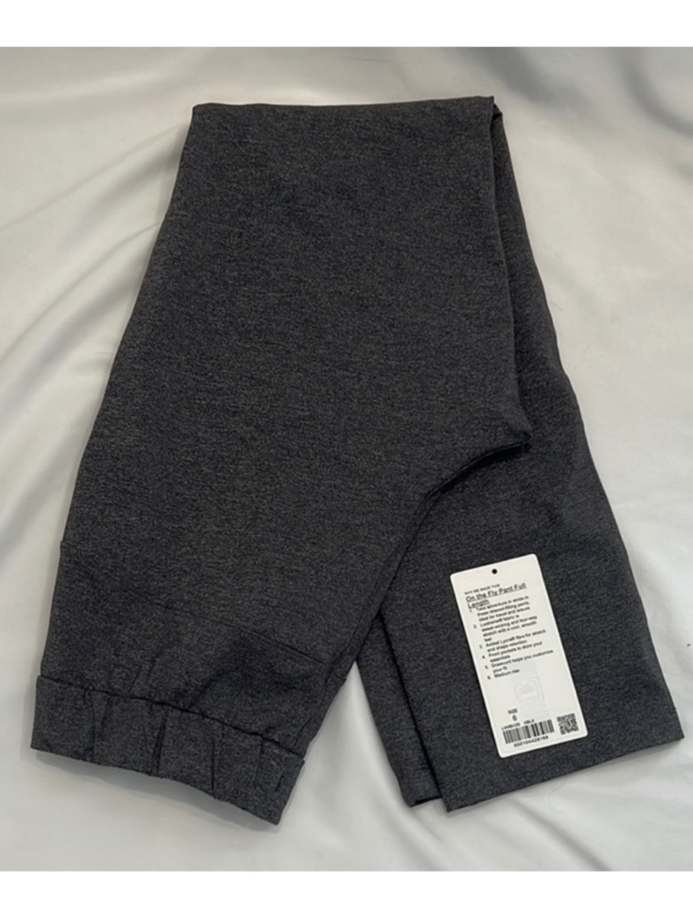 Lululemon On the Fly Pant Full Length - Heathered Black  - Size 6